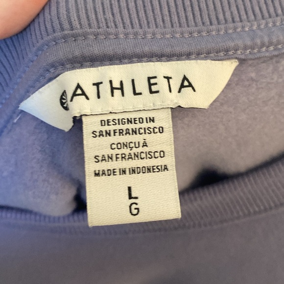 Athleta crewneck - Picture 2 of 2